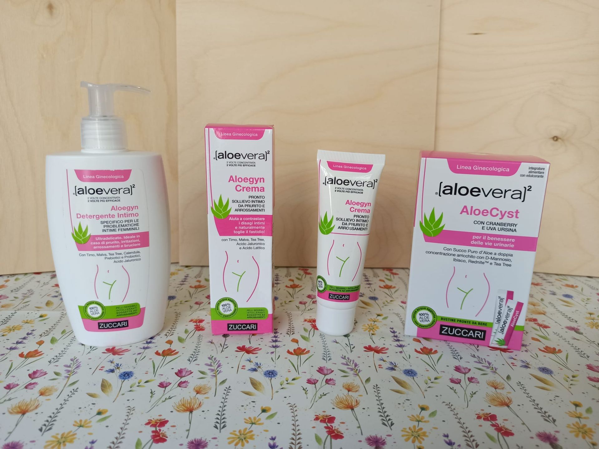 Zuccari linea Aloe vera Poggibonsi Siena. con gel e succo non pastorizzato preservati attraverso il processo di ReversOsmose. Linea specifica per problematiche intime della donna: detergente intimo, crema e integratore per il benessere delle vie urinarie.