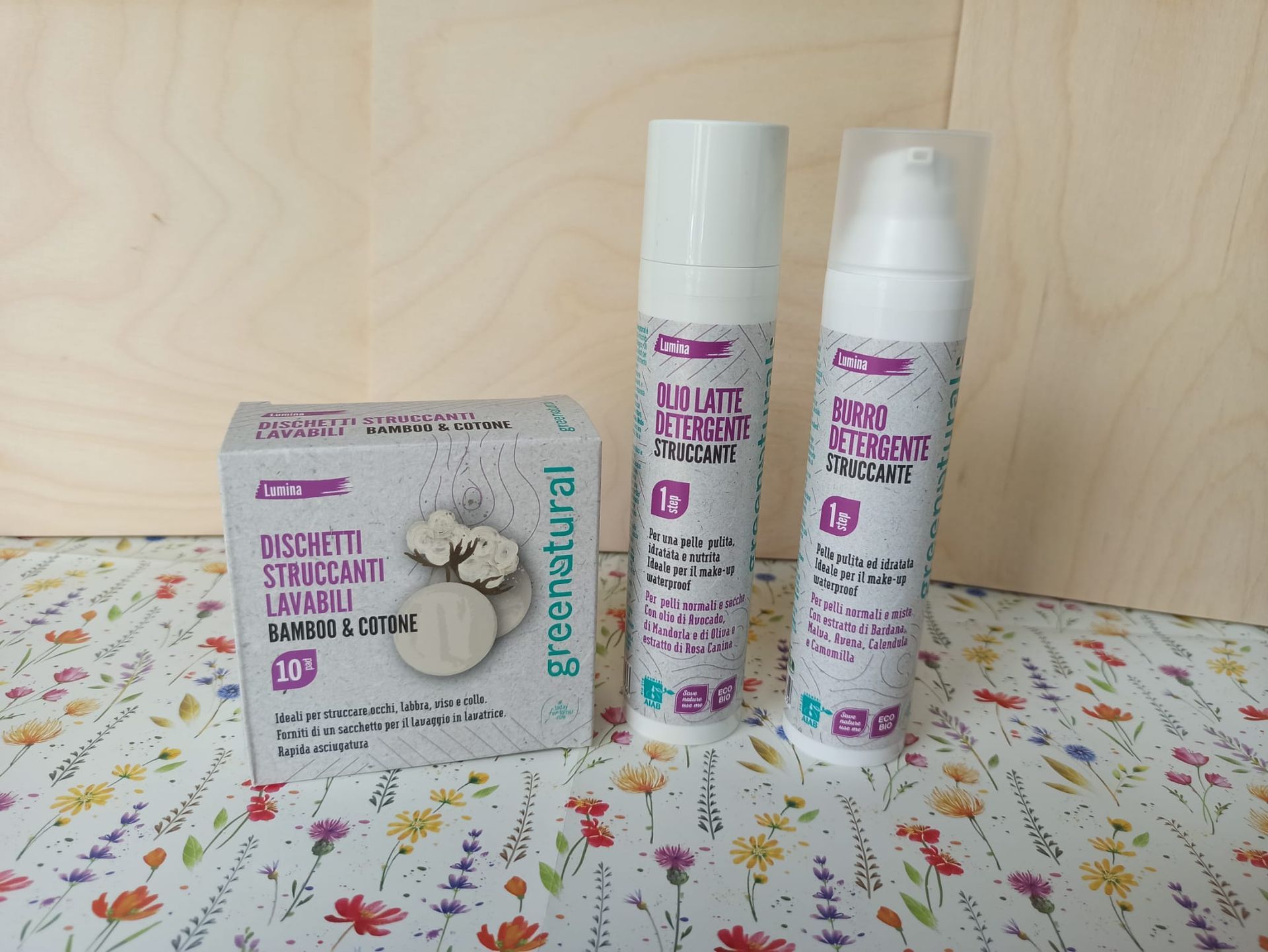 Greenatural linea Lumina skin care. dischetti struccanti lavabili in bamboo e cotone, olio latte detergente struccante e burro detergente struccante. Ideale per make-up waterproof.