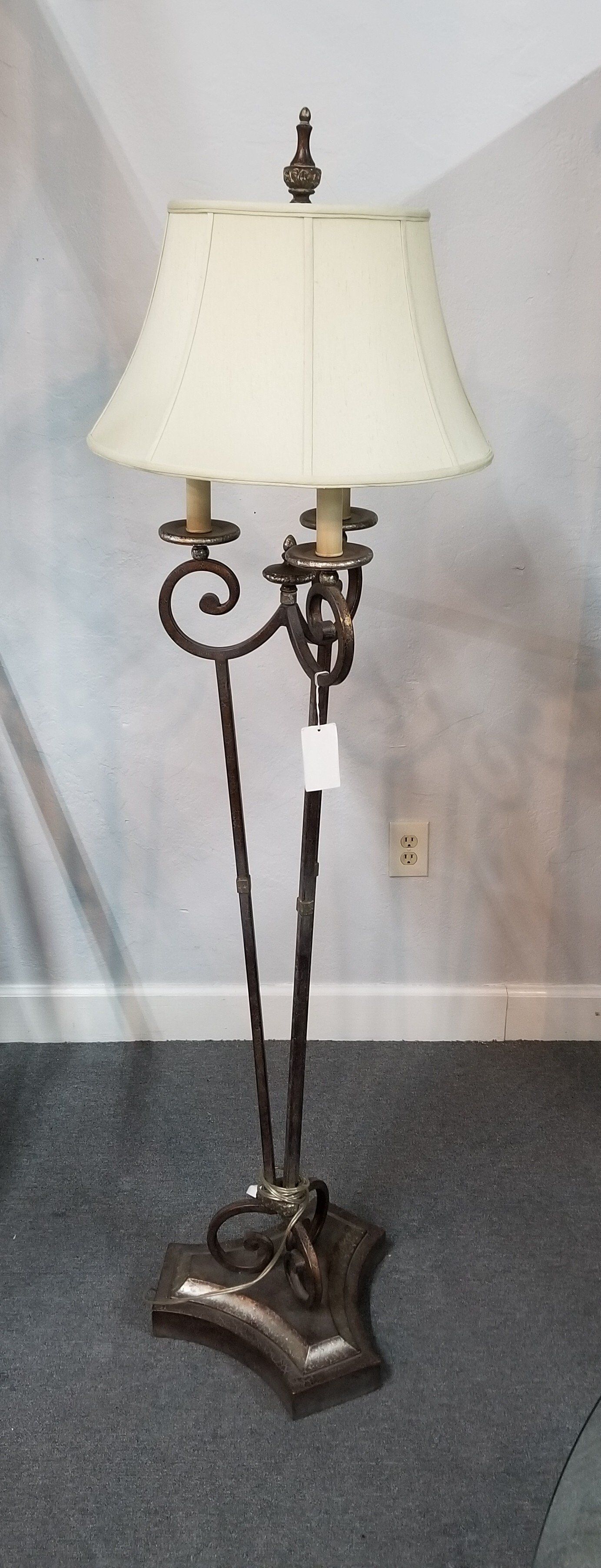 Lamp Store in Fort Myers FL 33912 open 7 days Bratz CFW