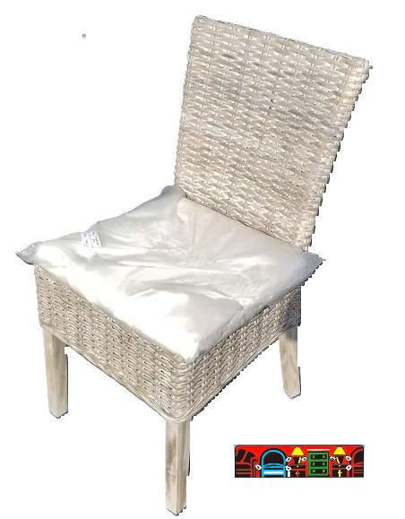 NEW WHITEWASH WICKER CHAIR WITH CUSHION FOR SALE, BRATZ CFW, FORT MYERS FL. 33912