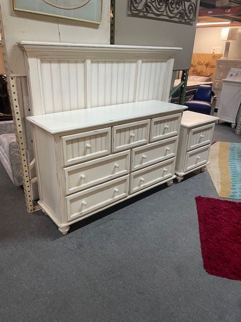 Seawinds-white-monaco-king-bedroom-Bratz-CFW-Ft-Myers-Fl