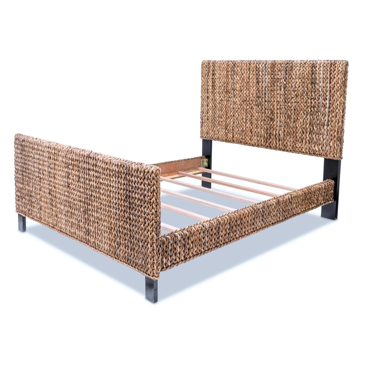 THE MAUI BED IS A COMBINATION OF BROWN SHADES WOVEN COMPLETELY