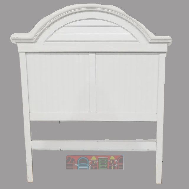 used white twin headboard with arched top and plank design for sale at bratz-cfw/fort myers fl
