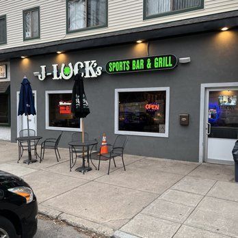 J-lucks sports bar & grill