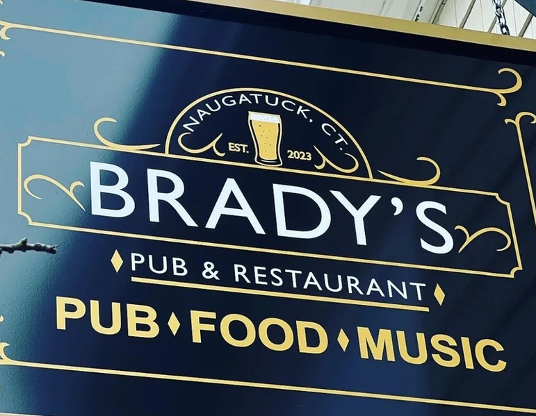 Brady's Pub & Restaurant
