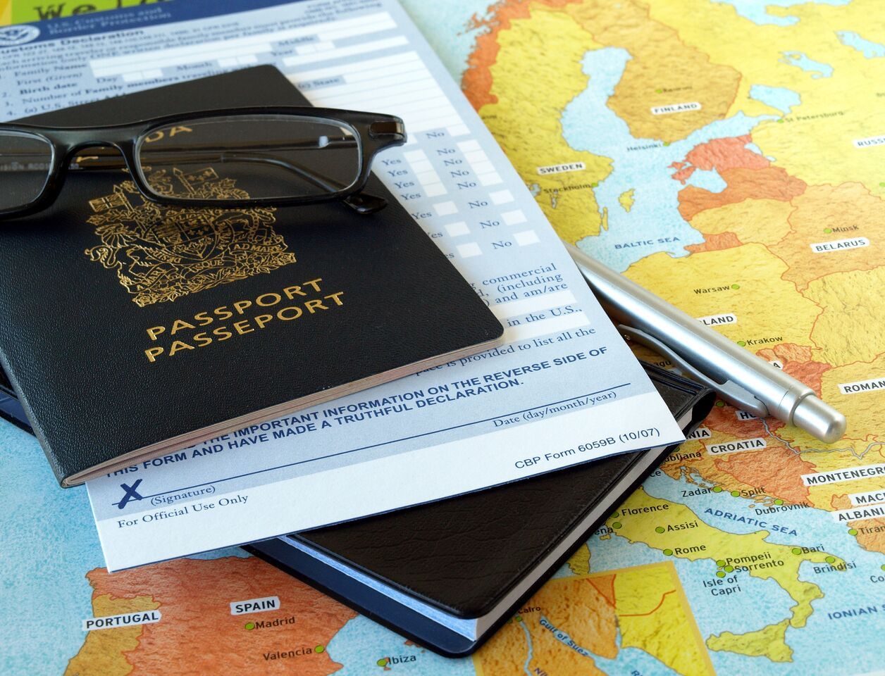 Map and passport - Plan your ideal future