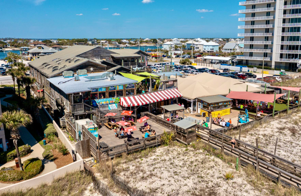best beach bar, beach bar near me, live music on the beach, flora bama, florabama, beach bar near me