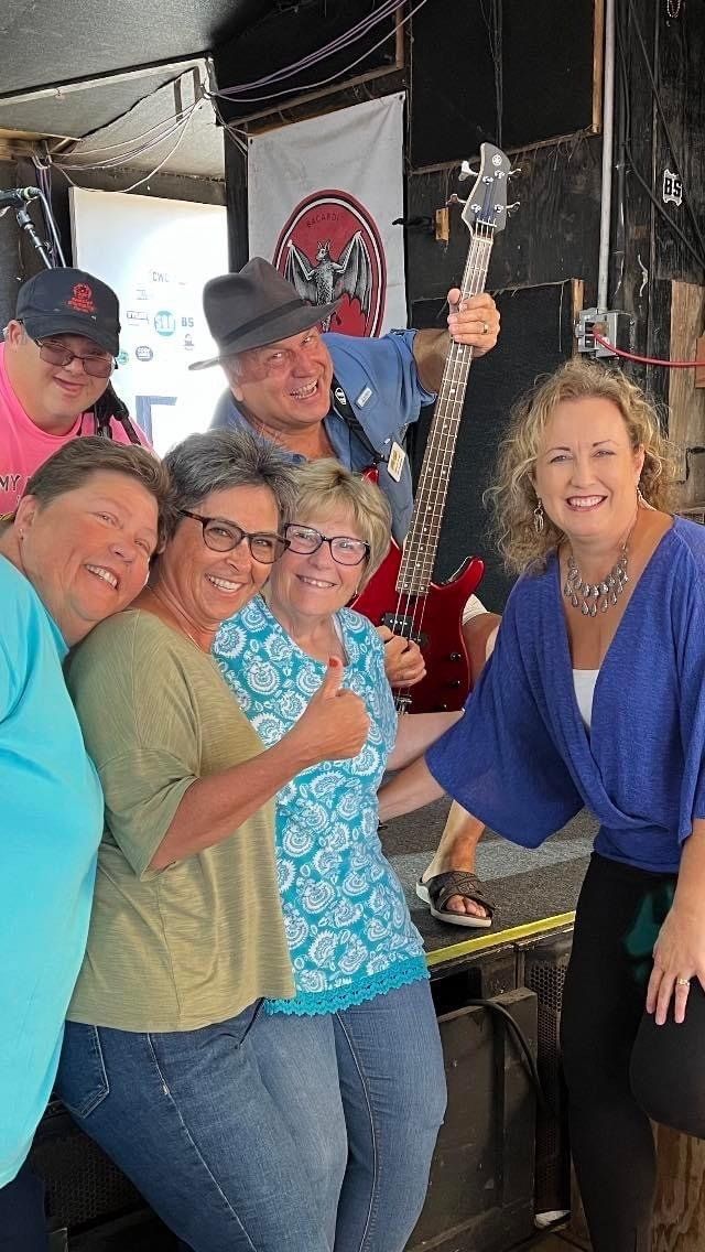 FLORA BAMA CHURCH | WORSHIP ON THE WATER