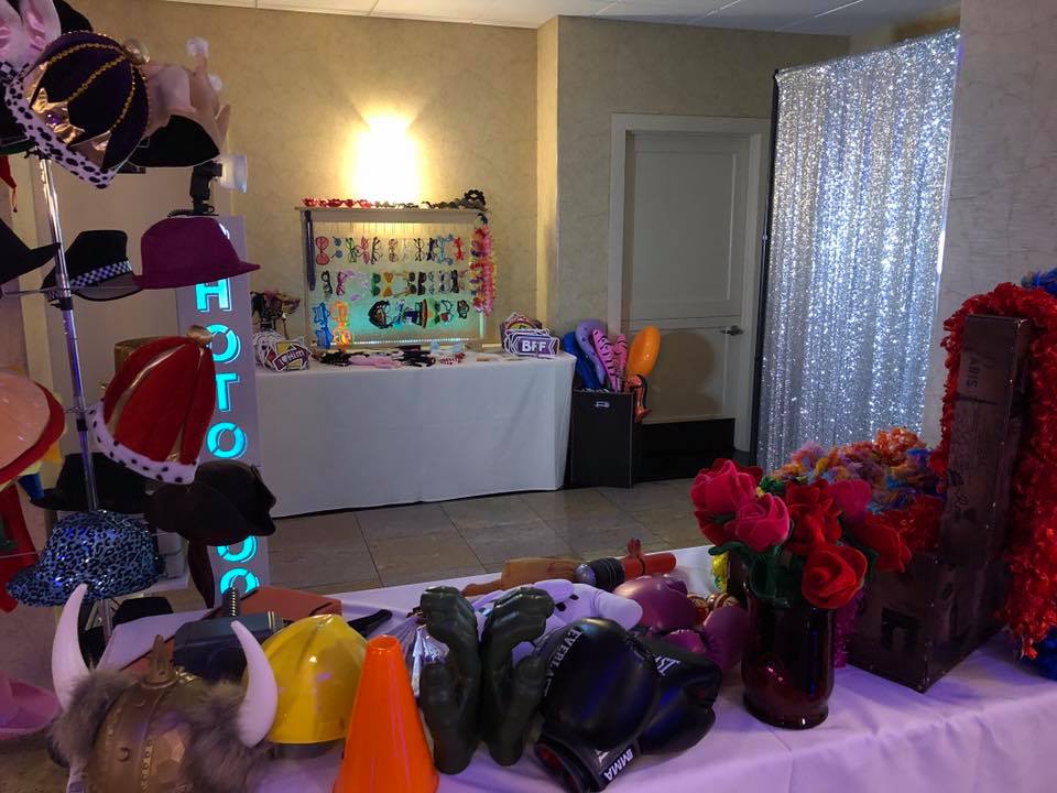 Swazae Photo Booth at a wedding at Cascade Banquets