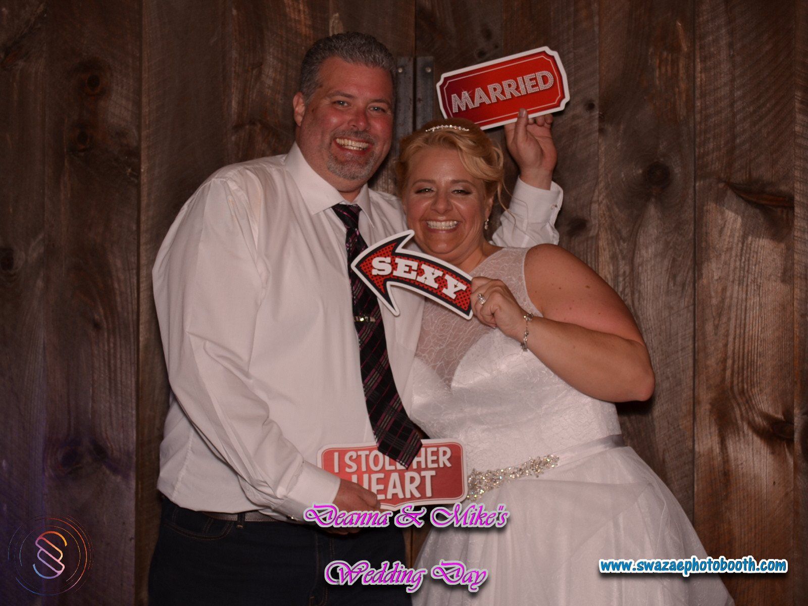 Cameo shot from our new couple at Allen Hill Farm