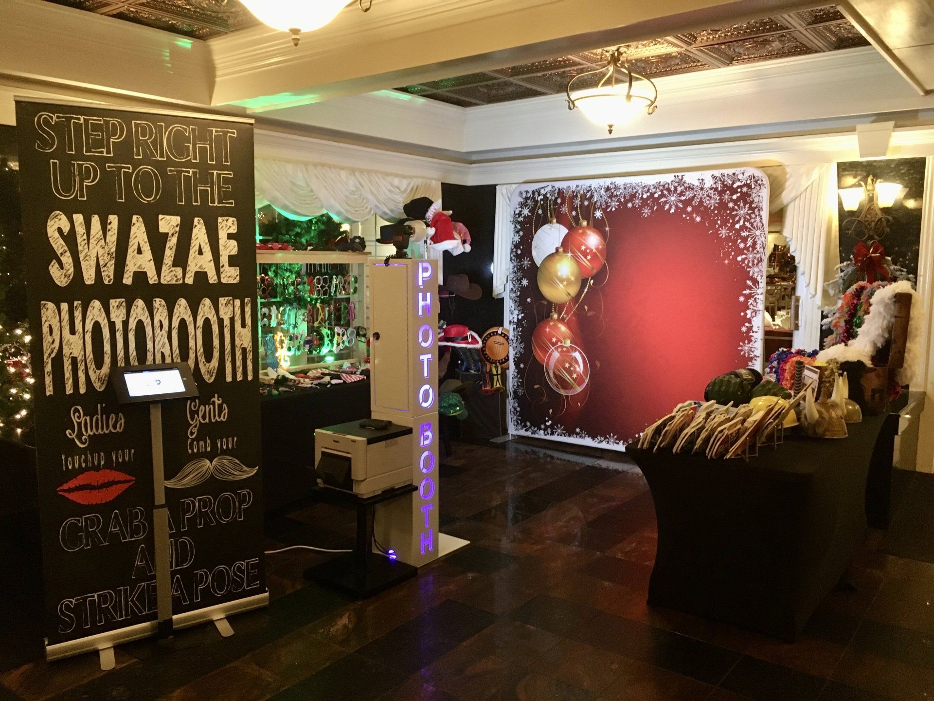 Swazae Photo Booth, Holiday Party at The Aqua Turf