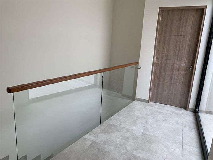 MUARTHK CARPINTERÍA