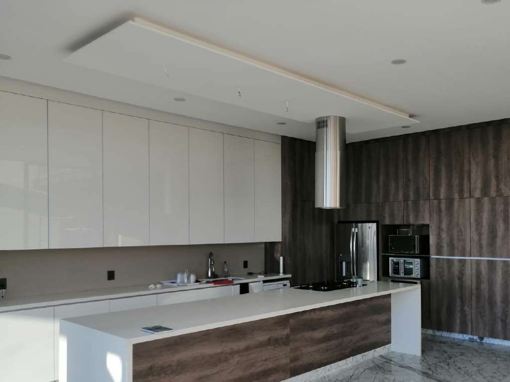 MUARTHK CARPINTERÍA