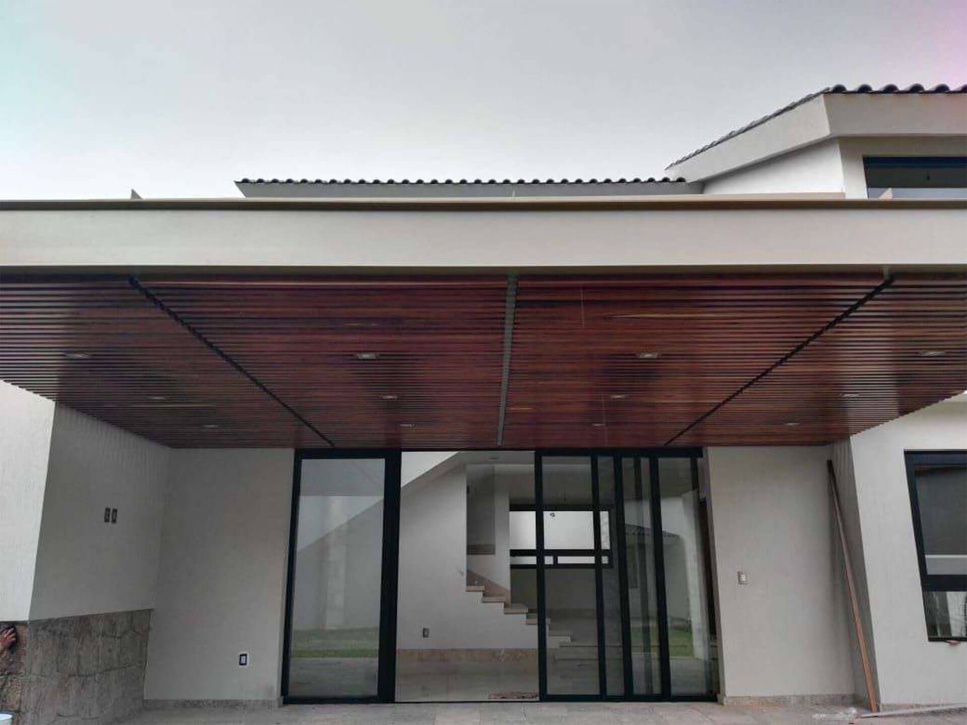 MUARTHK CARPINTERÍA