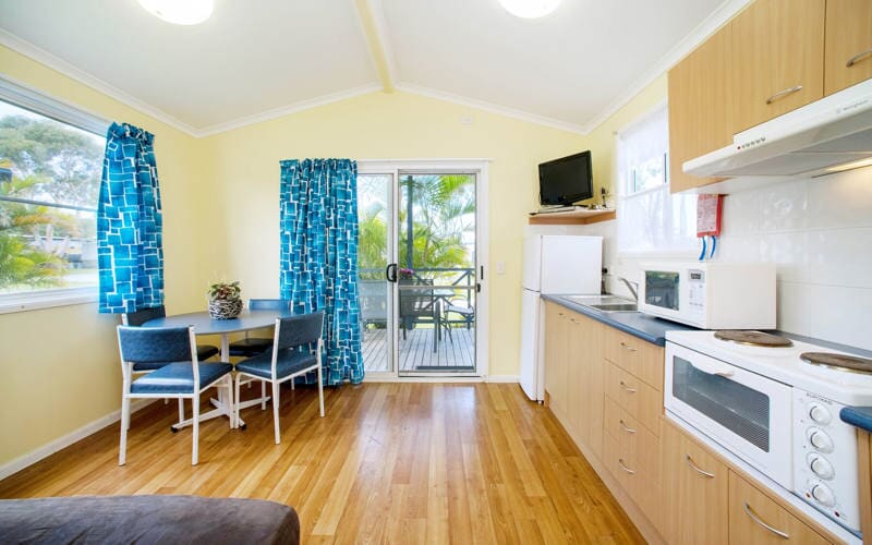 Medium Ensuite Cabin — Caravan Park in Woombah, NSW
