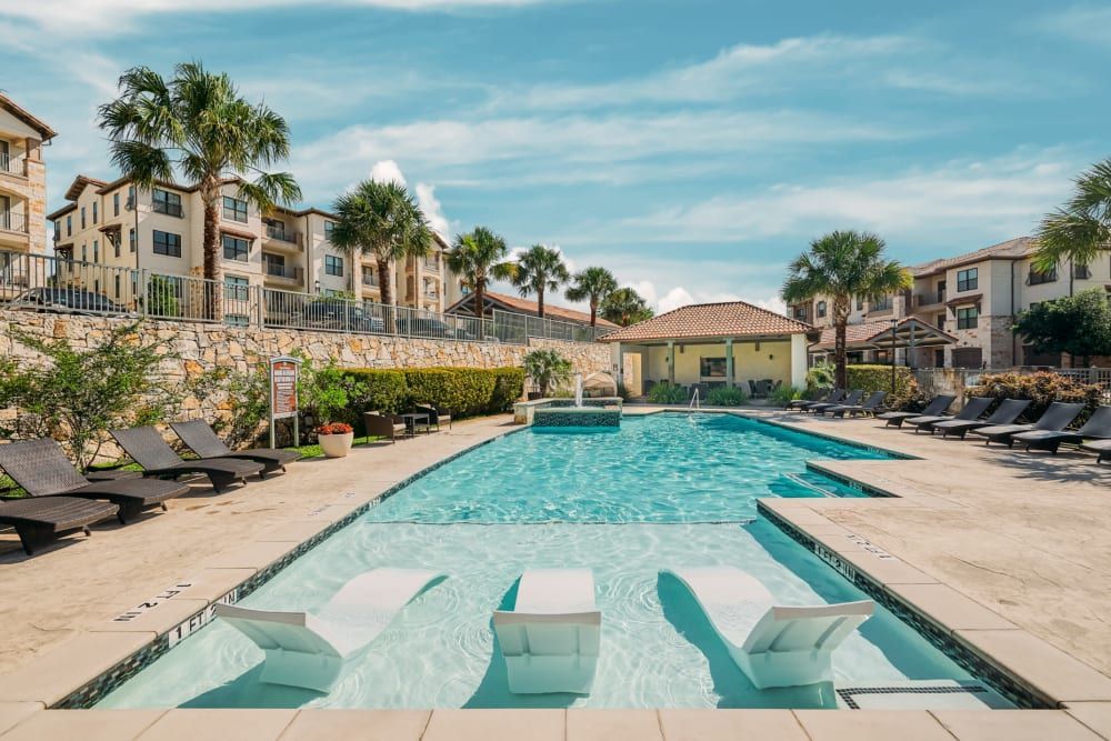 Swimming pool at Marquis Cross Mountain in San Antonio, TX.