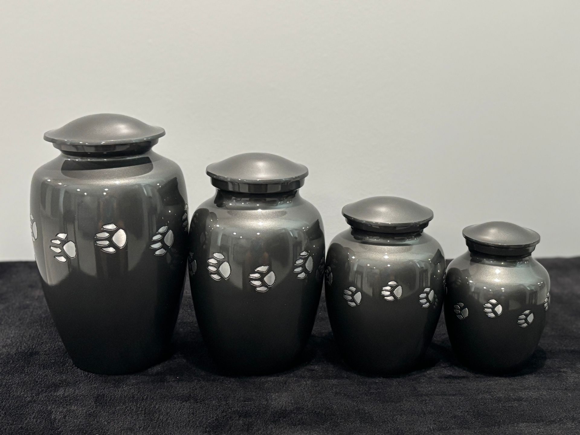 Aluminum Slate Pawprint Vase - S, M, L, XL