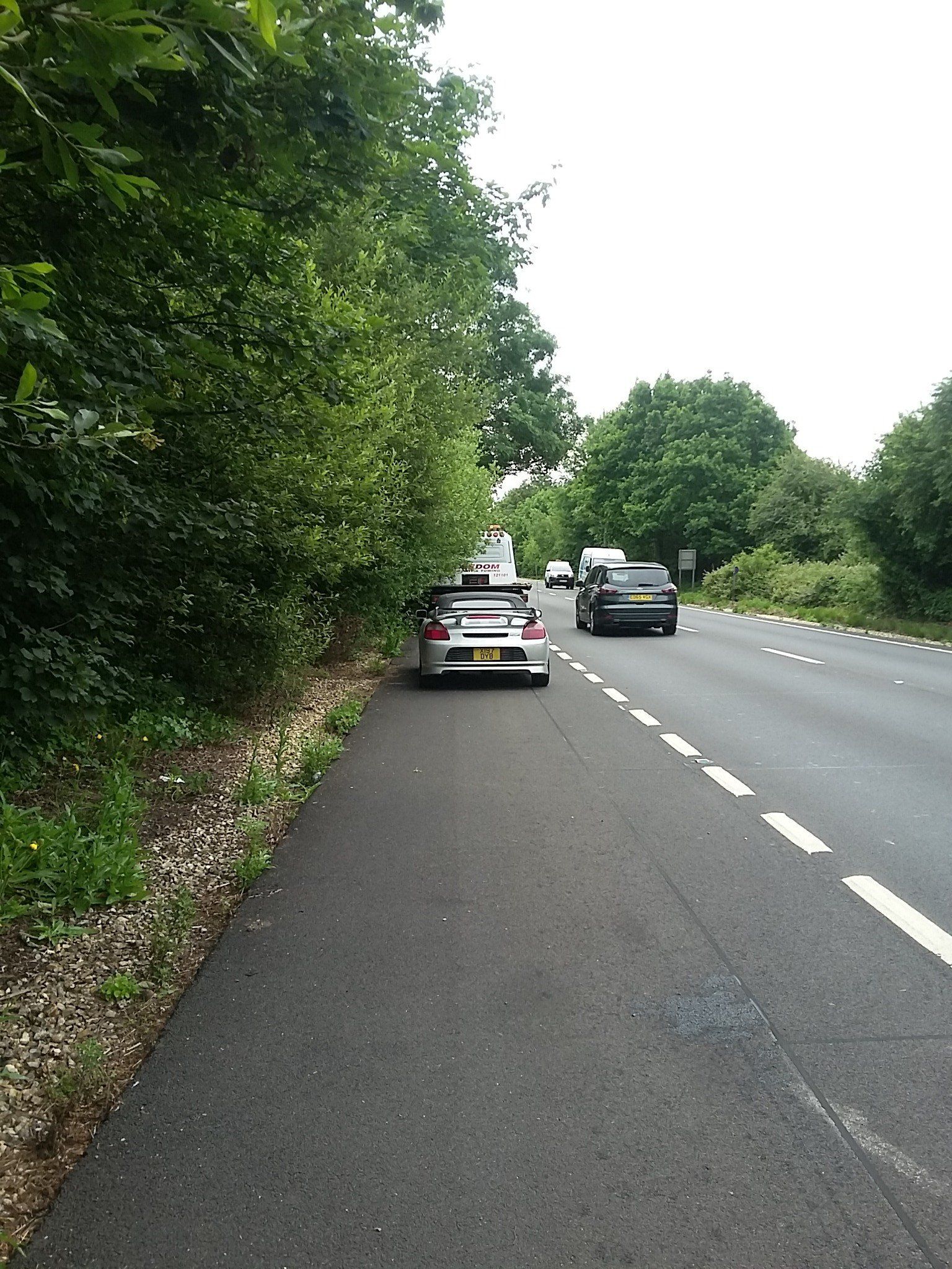 Freedom Recovery & Towing 7