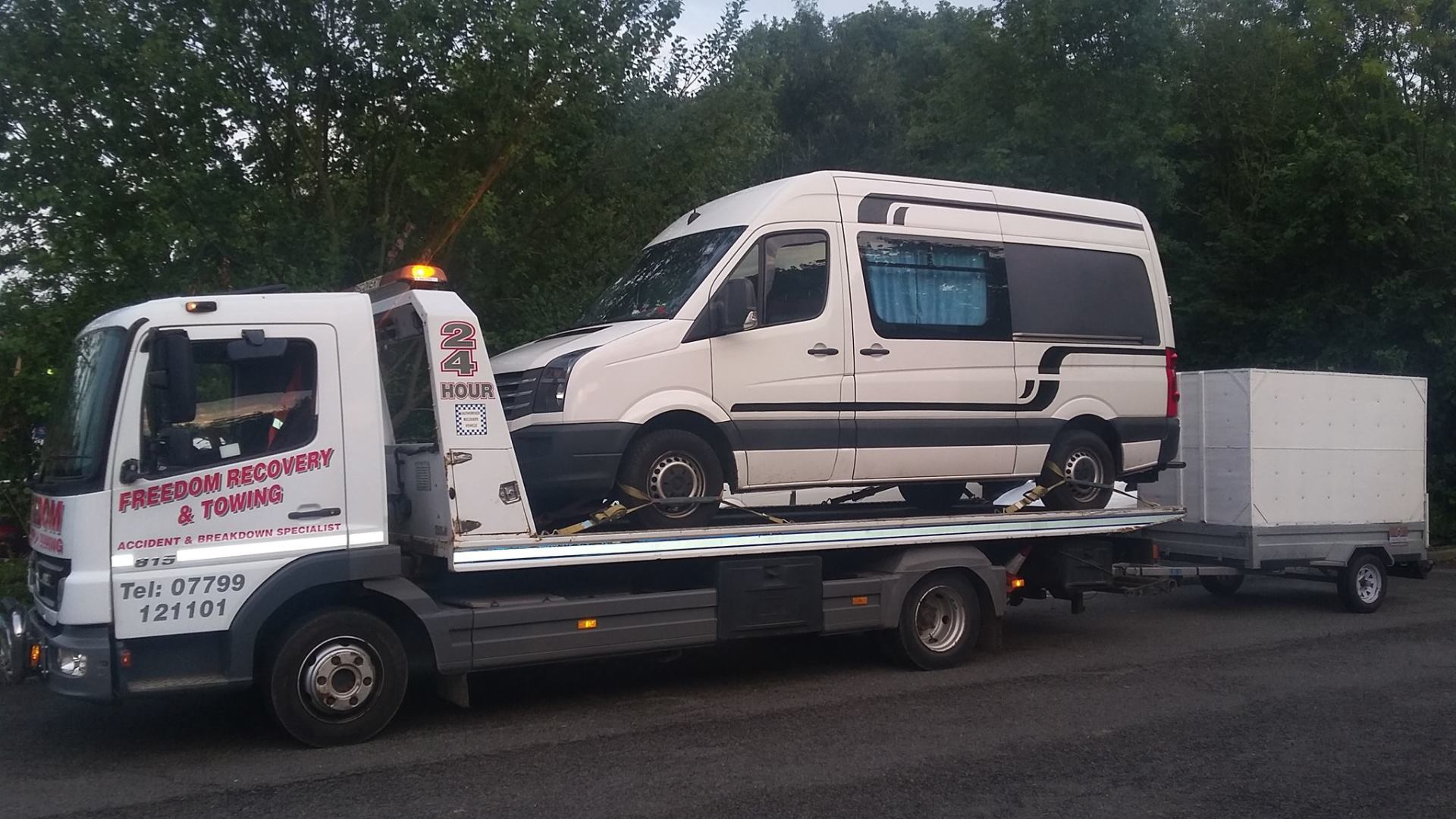 Freedom Recovery & Towing 2