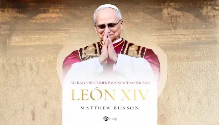 Libro de Papa León XIV 