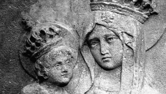 Un intenso debate mariológico sacude a la Iglesia: expertos piden revisar la nota del Vaticano sobre los títulos de la Virgen María