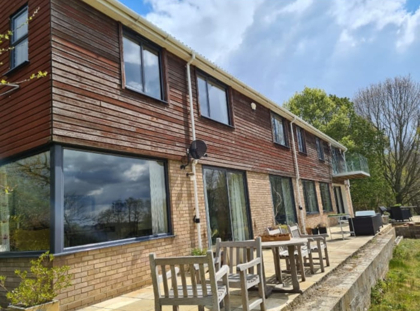 Home with aluminium windows