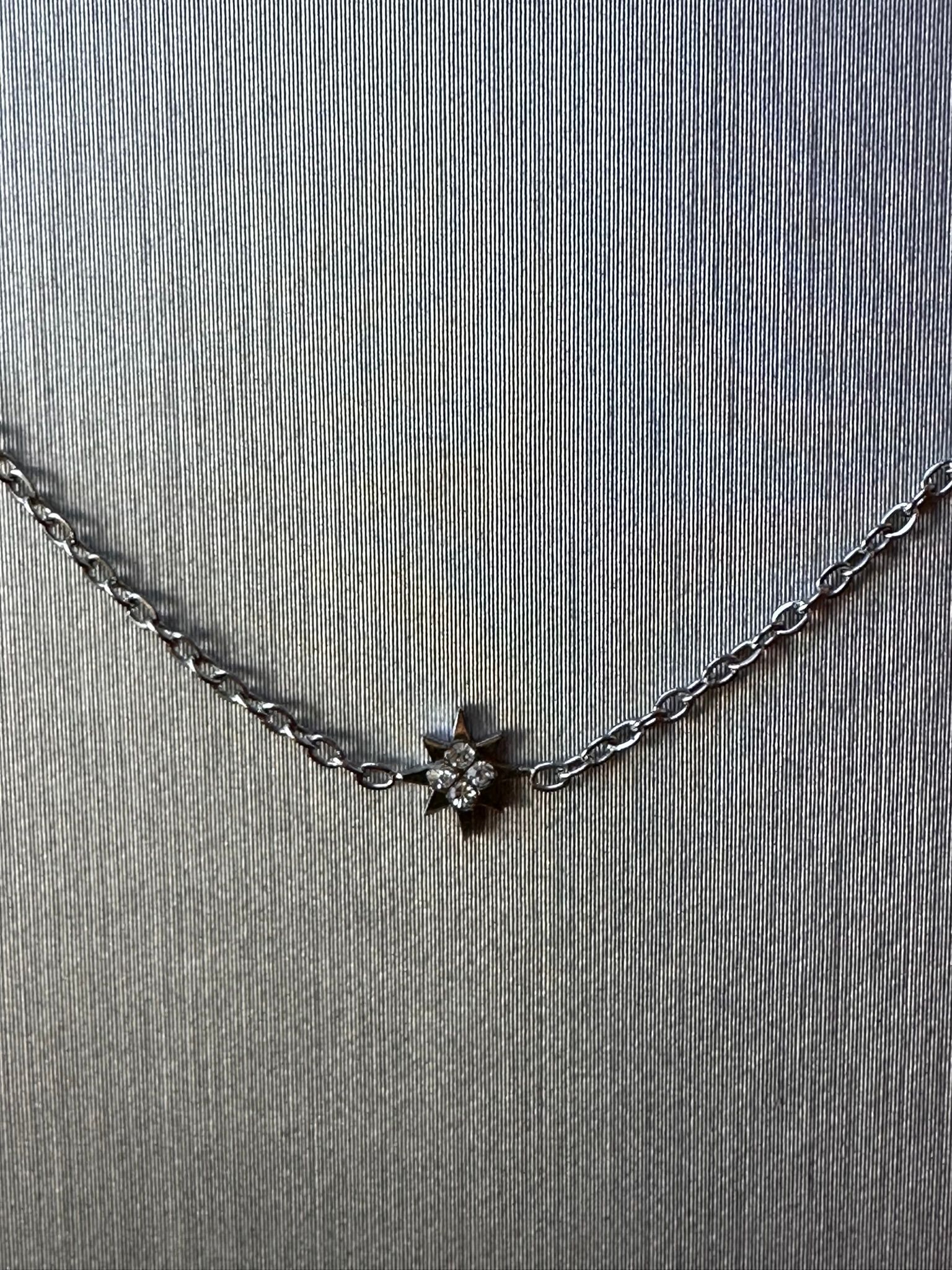Wauw ketting zilver met klein glimmend sterretje