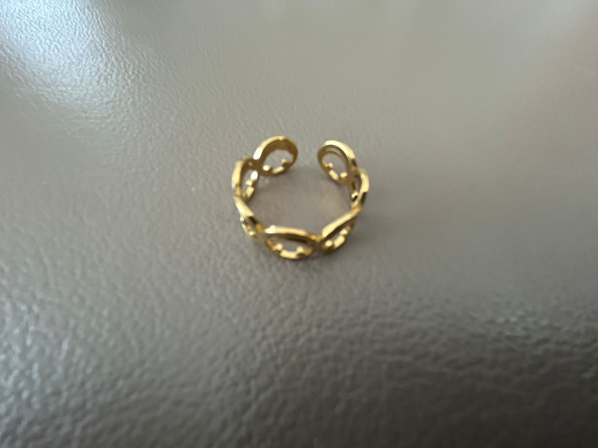Wauw ringetje met smiley's goud
