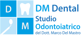 DM dental Studio - LOGO