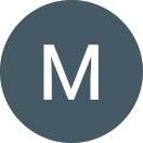 La lettre m est dans un cercle sur fond blanc.