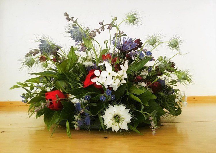 A beautiful bespoke flower gift. Gift flowers by Florist, Rachel's Country Flowers in Edderton, near Dornoch and Tain in the Scottish Highlands