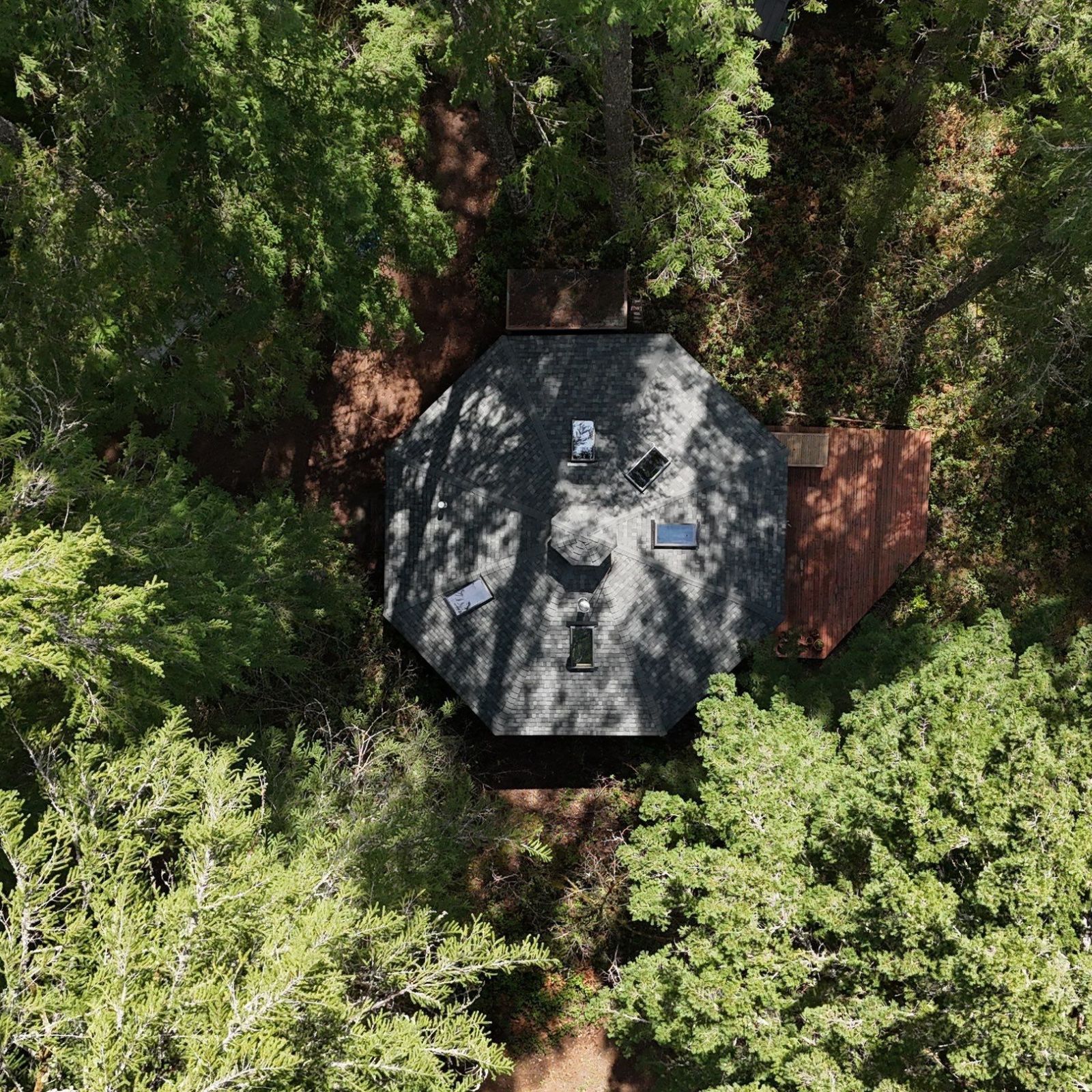 Roofer roofing contractor residential services Five Corners WA Valiant Roofing crew representing a locally trusted company delivering repair, replacement, and inspection services with in house teams, not subcontractors. The image shows skilled roofers working on an asphalt shingle system, demonstrating proper installation techniques, material handling, and attention to detail that ensures long term durability and performance. As an Owens Corning Platinum Preferred contractor with strong BBB standing and a 4.9 star reputation, Valiant reflects proven quality, accountability, and consistent results. Fully licensed, bonded, and insured, they provide homeowners with reliable service, clear communication, and a roof built to protect the home for years to come.