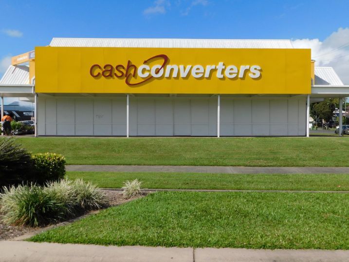 A Large Yellow Sign That Says Cash Converters On It — Cairns Signcorp In Portsmith, QLD