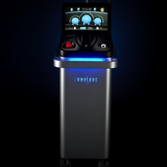 A machine that says ' cynosure ' on the side of it