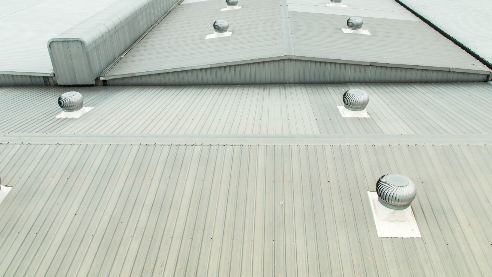 roof with vents