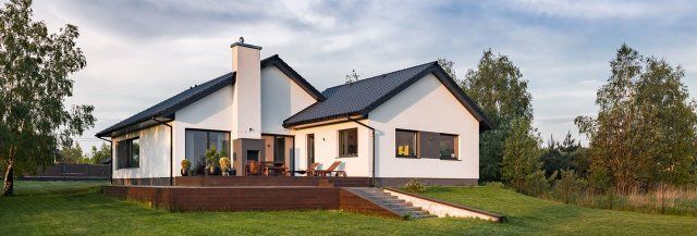 Real Estate — White Modern House — Dallas, TX