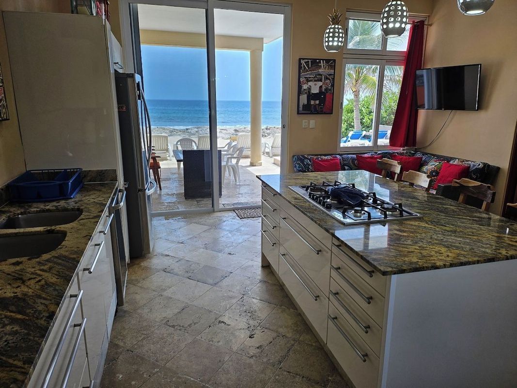 Isla Mujeres Beach Homes