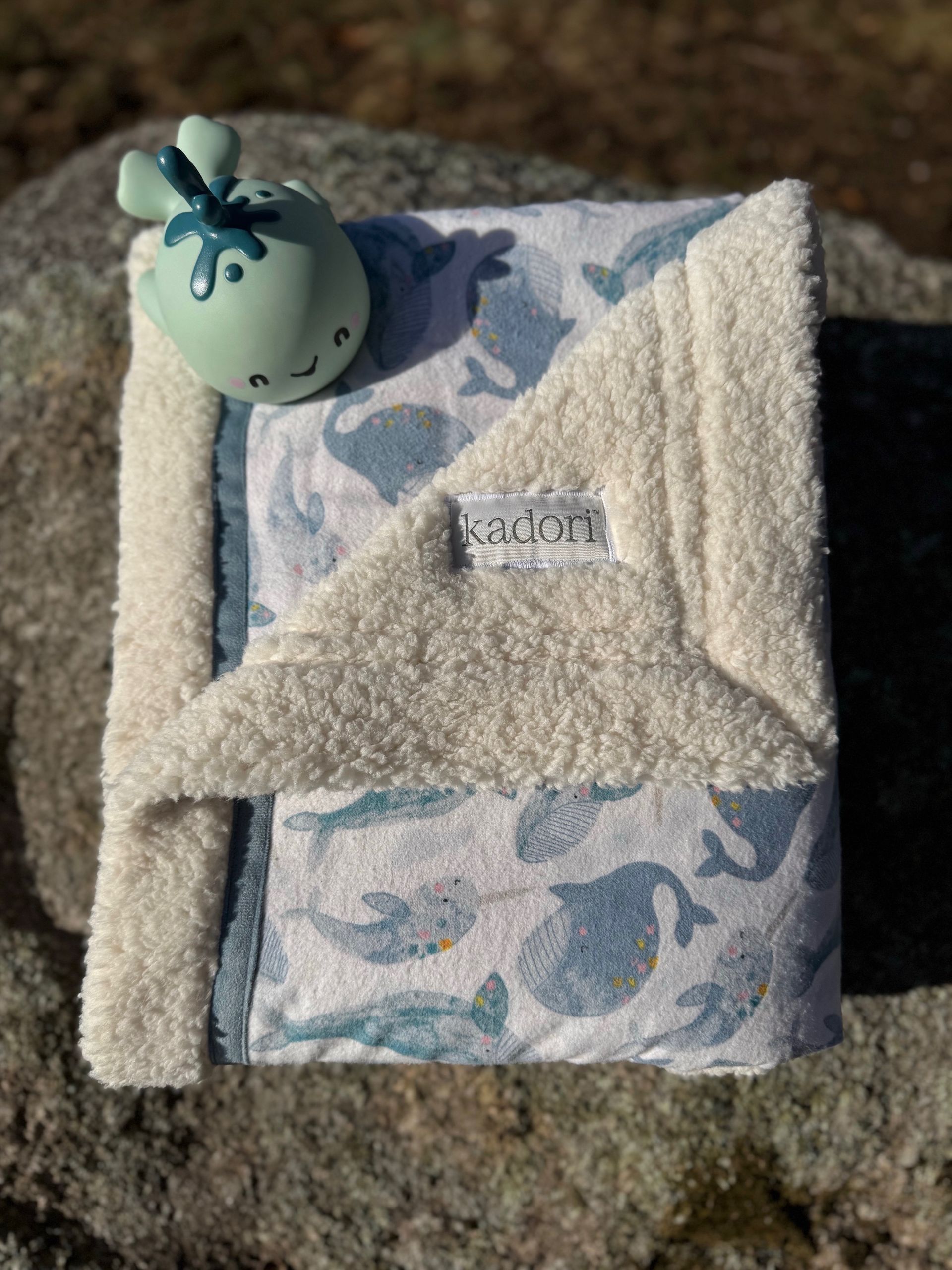 kadori sherpa baby blanket with printed whale material
