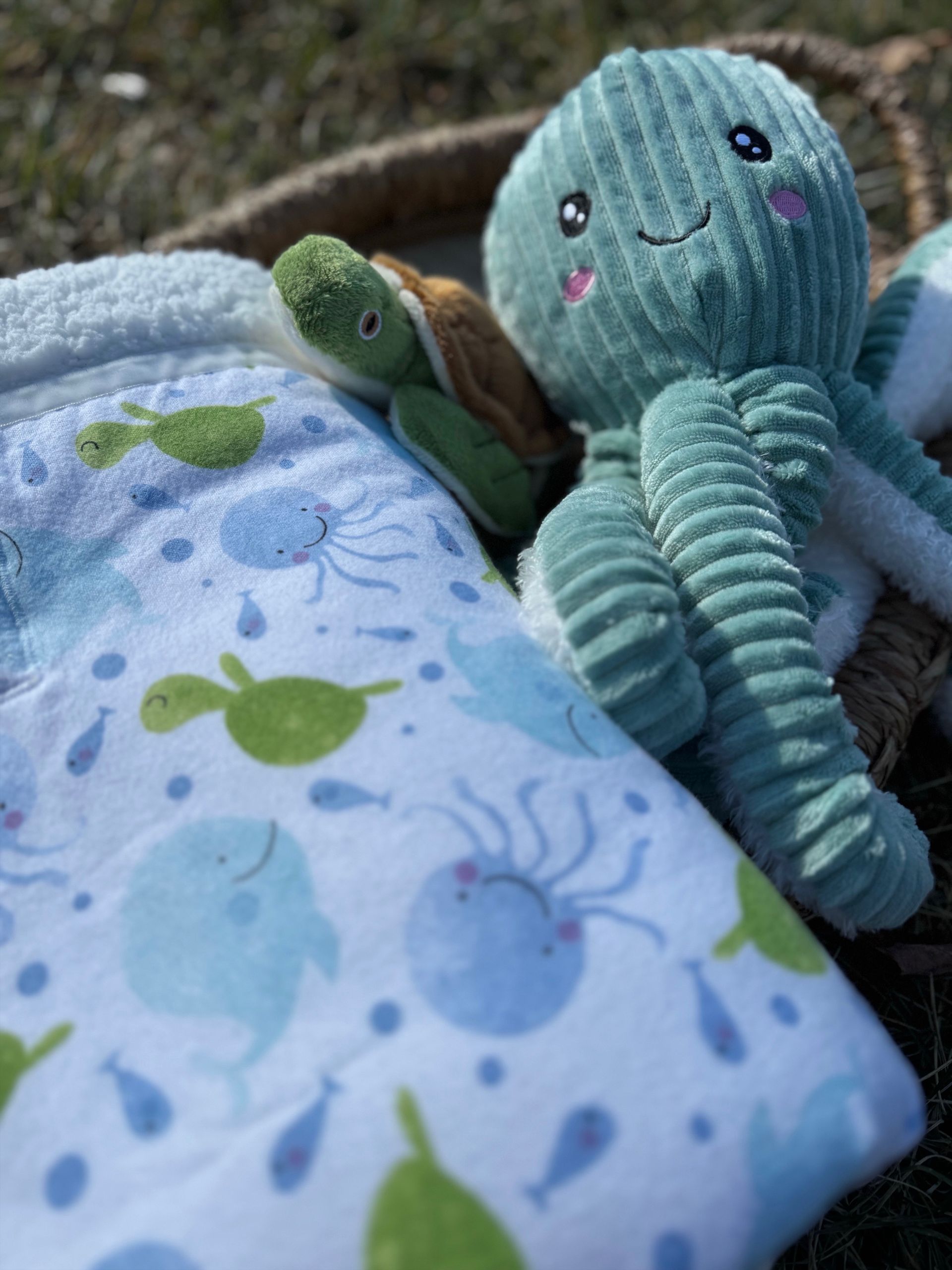 kadori sherpa baby blanket with printed sea creature material