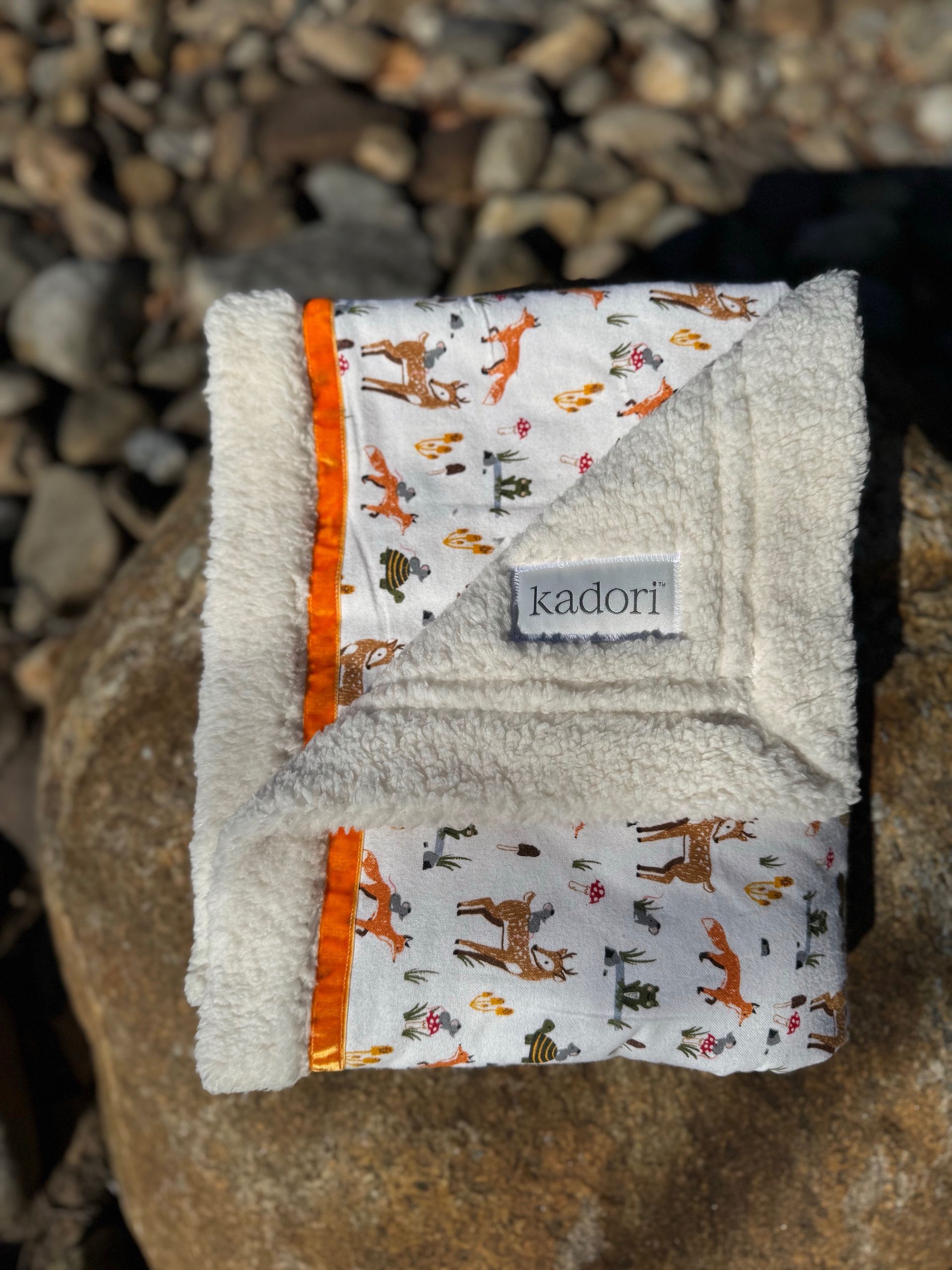 kadori sherpa baby blanket with orange fox printed material