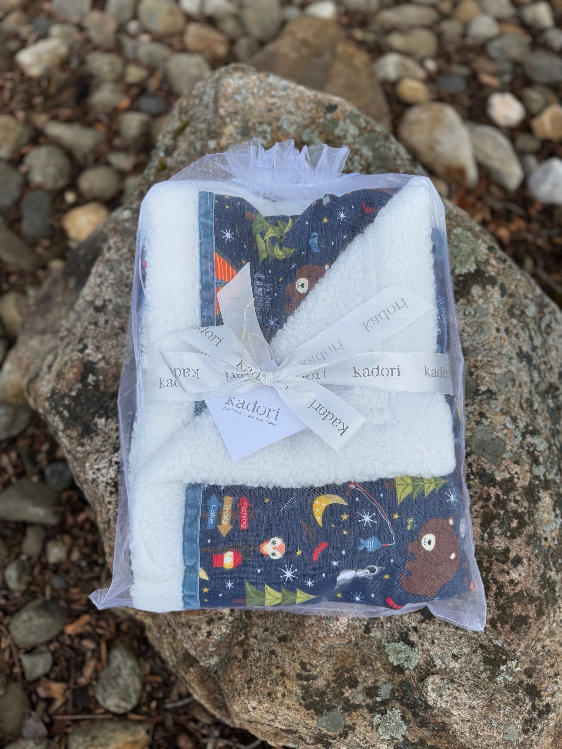 kadori sherpa baby blanket with printed camping material