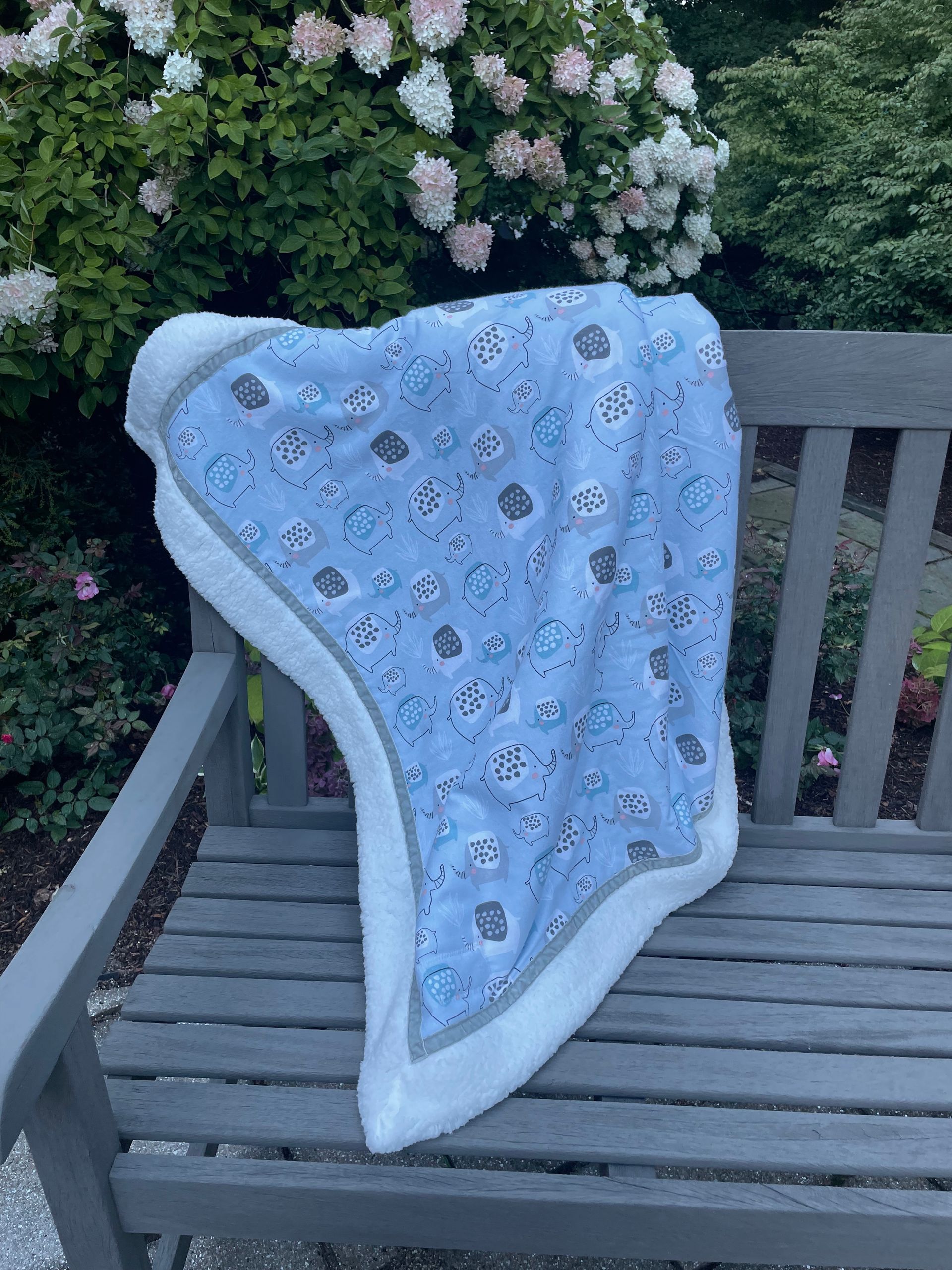kadori sherpa baby blanket with elephant printed material