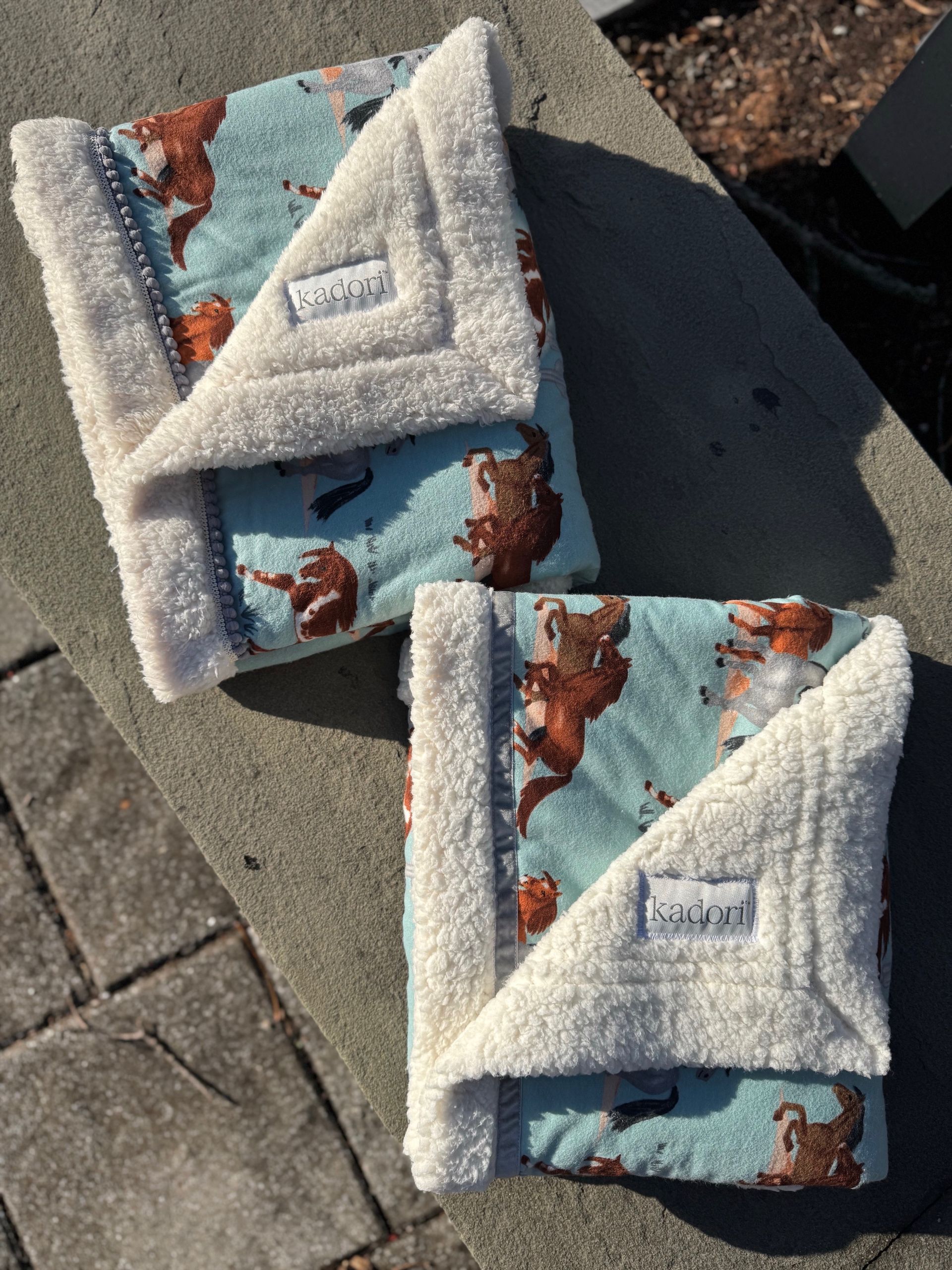 kadori sherpa baby blanket with  horses printed material