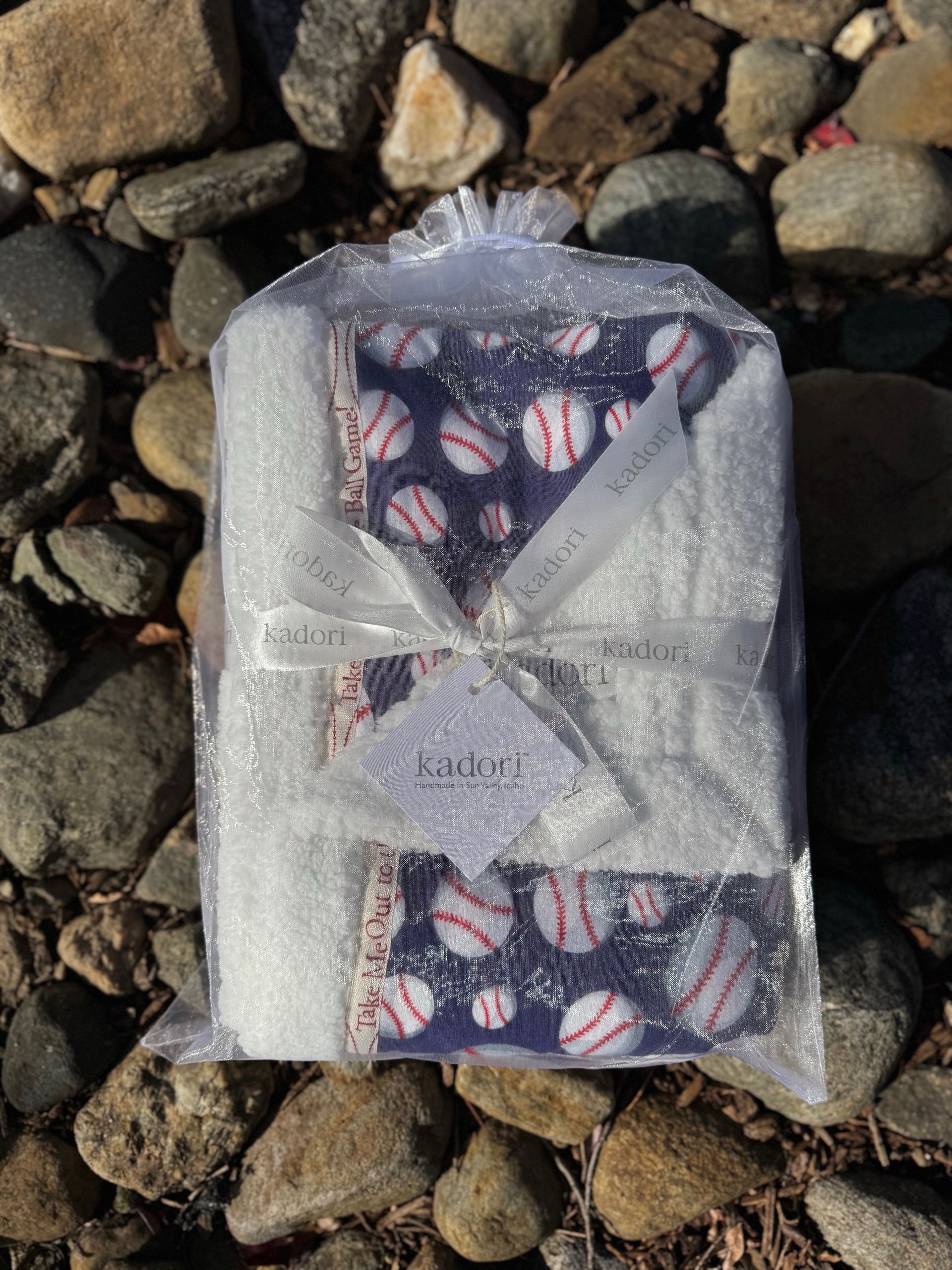 kadori sherpa baby blanket with printed baseball material