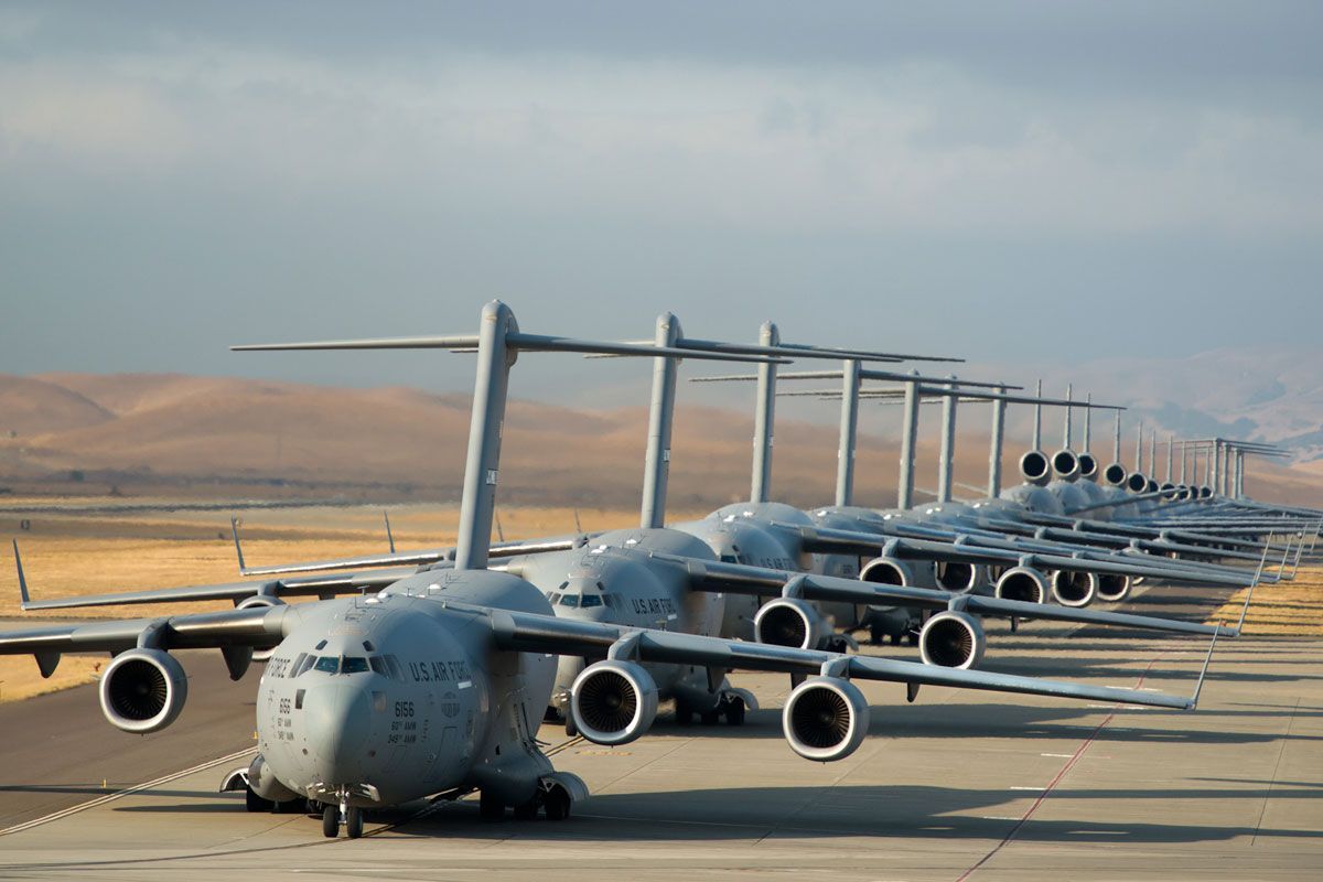 McDonnell Douglas C-17 military cargo aircraft and KC-10 tankers