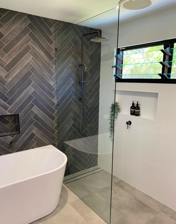 Glass Shower Screen — Your Expert Glaziers in Coffs Harbour, NSW