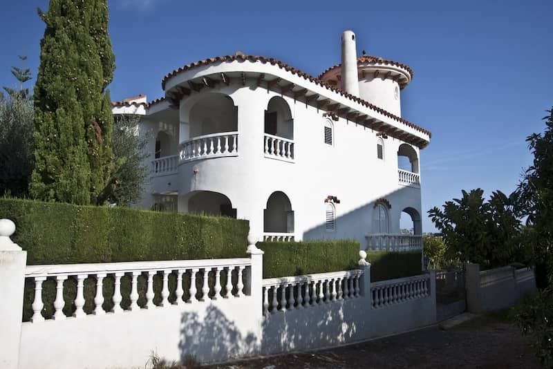 Old Stucco House