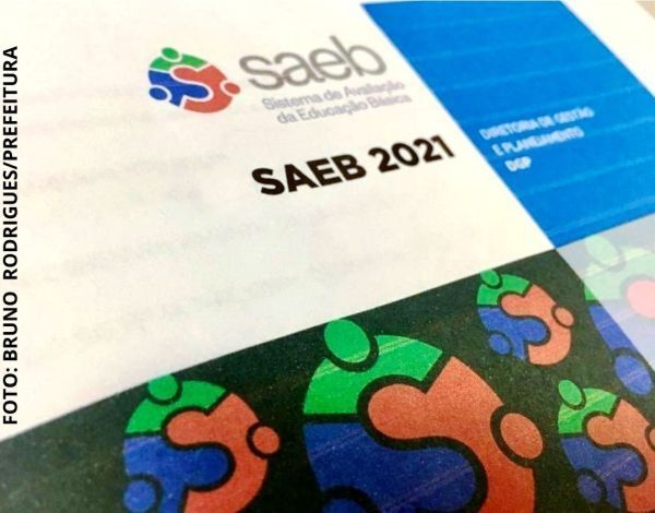 Estudantes da rede municipal têm prova do Saeb