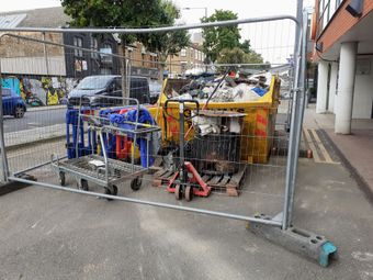 Hire a 16-yard high-sided skip in Glasgow, click here for 16-yard skip prices and book a 16-yard skip online