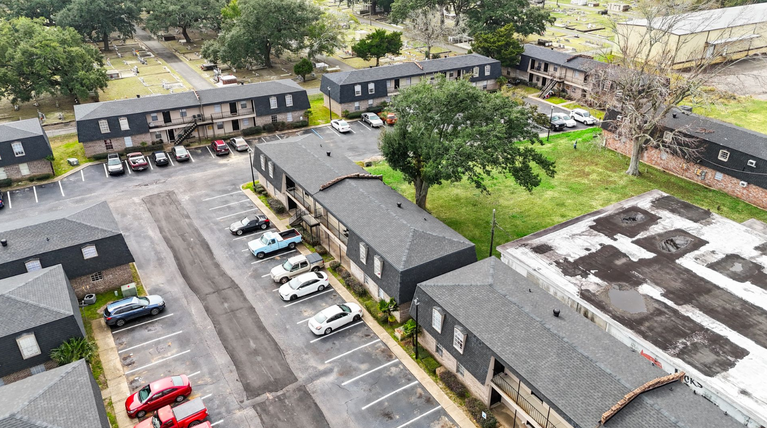 Biloxi Oaks Apartments